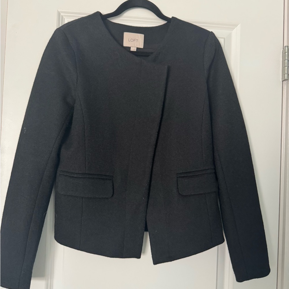 Stylish black blazer
